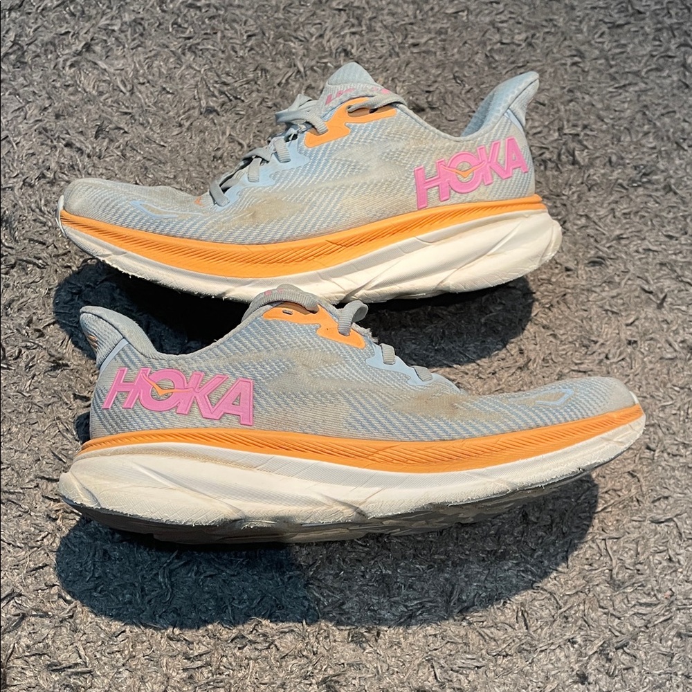 Hoka Clifton 9